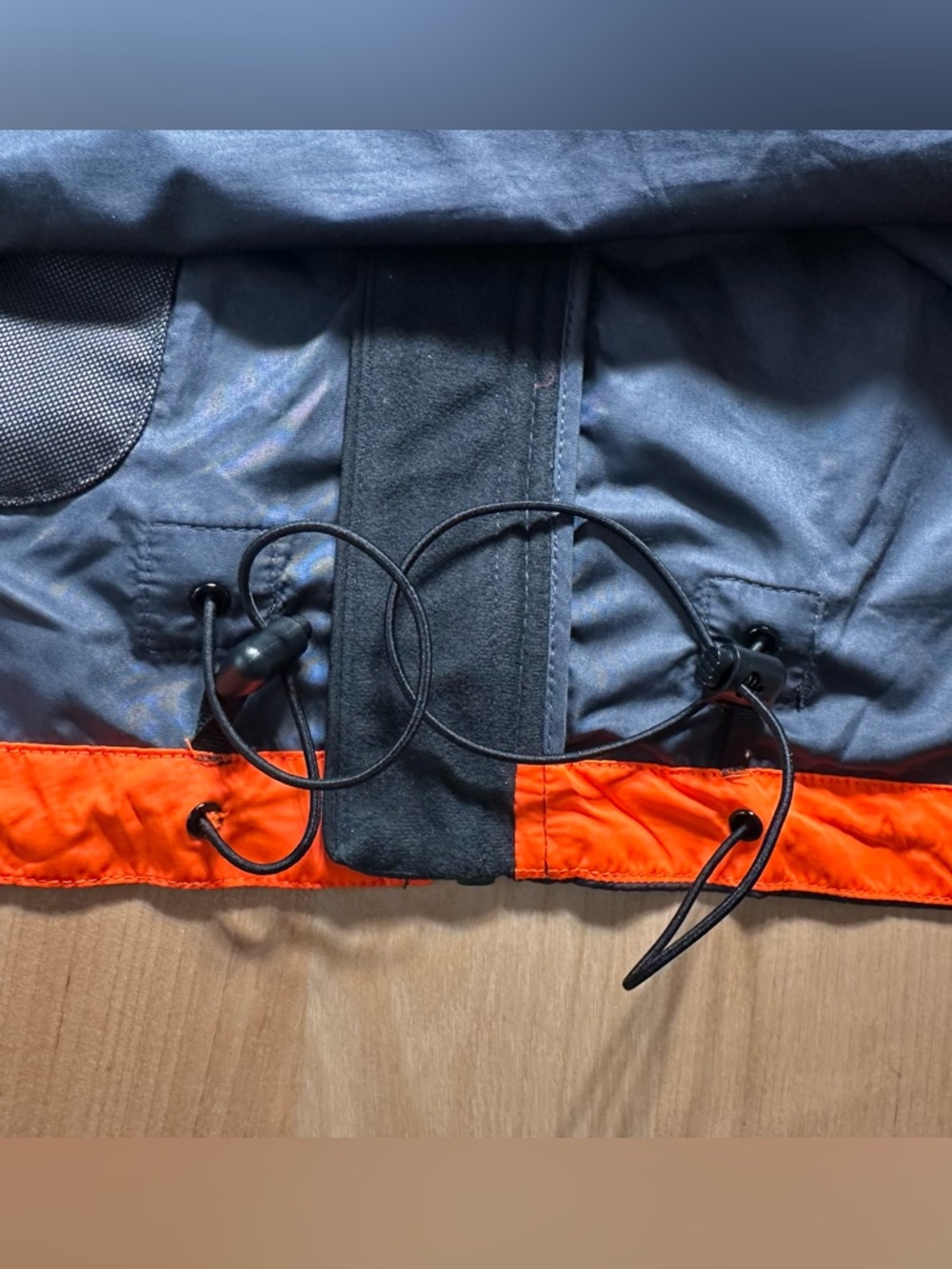 Brooks Shelter Technology Vest Size L - Picture 3 of 6